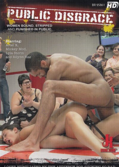 Loser Humiliated By The Audience For Sucking So Bad